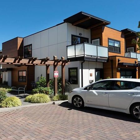 Cedar Hill Sunlit Stay - Bright Spacious & Modern Victoria Exterior foto