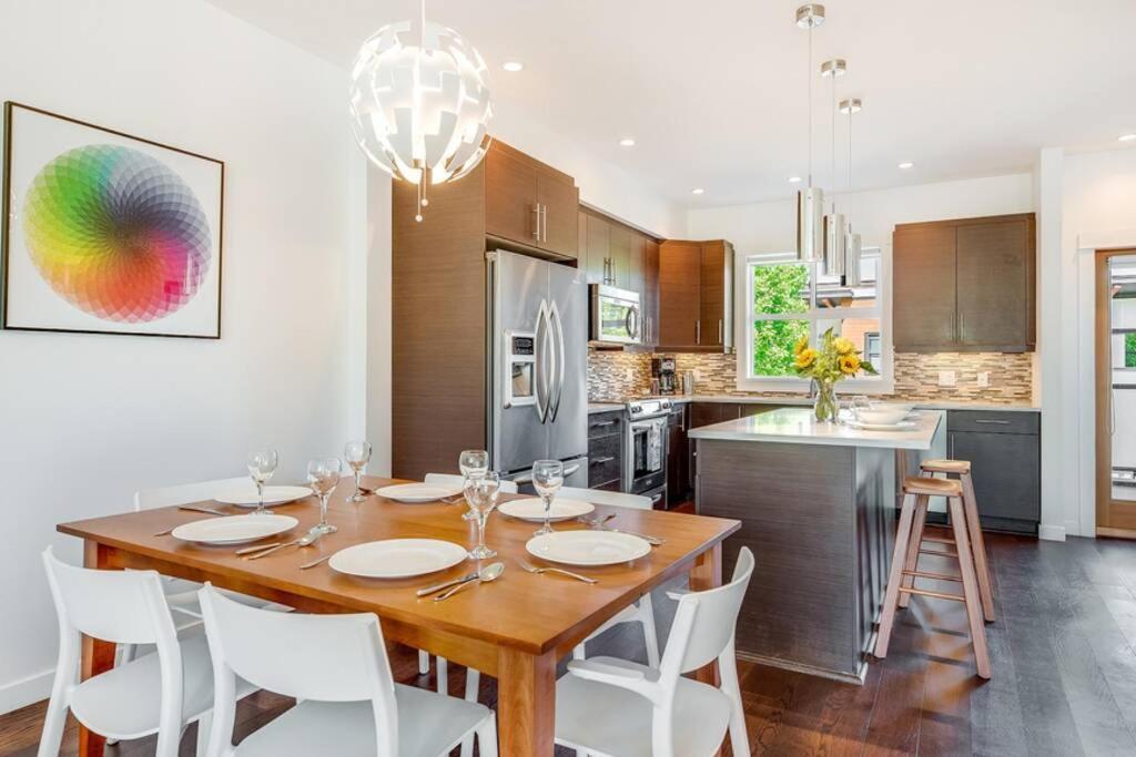 Cedar Hill Sunlit Stay - Bright Spacious & Modern Victoria Exterior foto